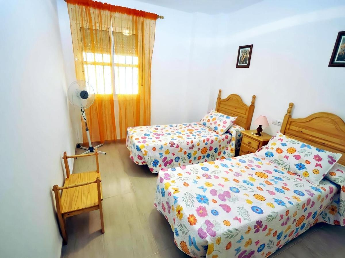 Apartamento Junto Al Mar Piscina Solo Familias Conil De La Frontera Exteriör bild