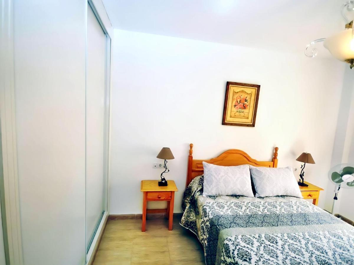Apartamento Junto Al Mar Piscina Solo Familias Conil De La Frontera Exteriör bild