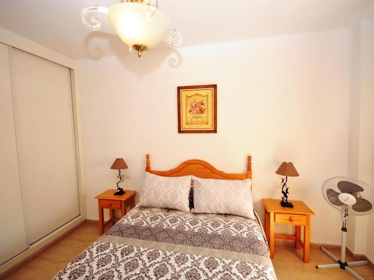 Apartamento Junto Al Mar Piscina Solo Familias Conil De La Frontera Exteriör bild